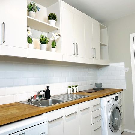 Lovely Spacious Apartment At Temple Bar Dublín Exterior foto
